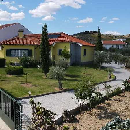 Alojamento Poço do Barro Lodões Exterior foto